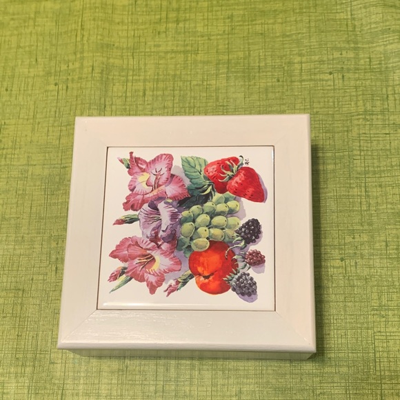 Jewelry - Elegant White Jewelry Box with Pink Interior